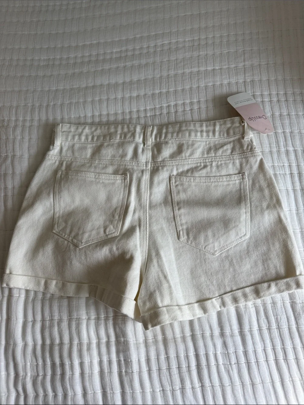High-Waist Cream Casual Shorts with Front Pockets